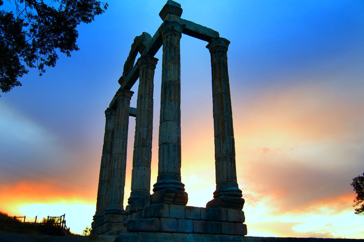 photo "Roman ruins of Austóbriga" tags: architecture, 