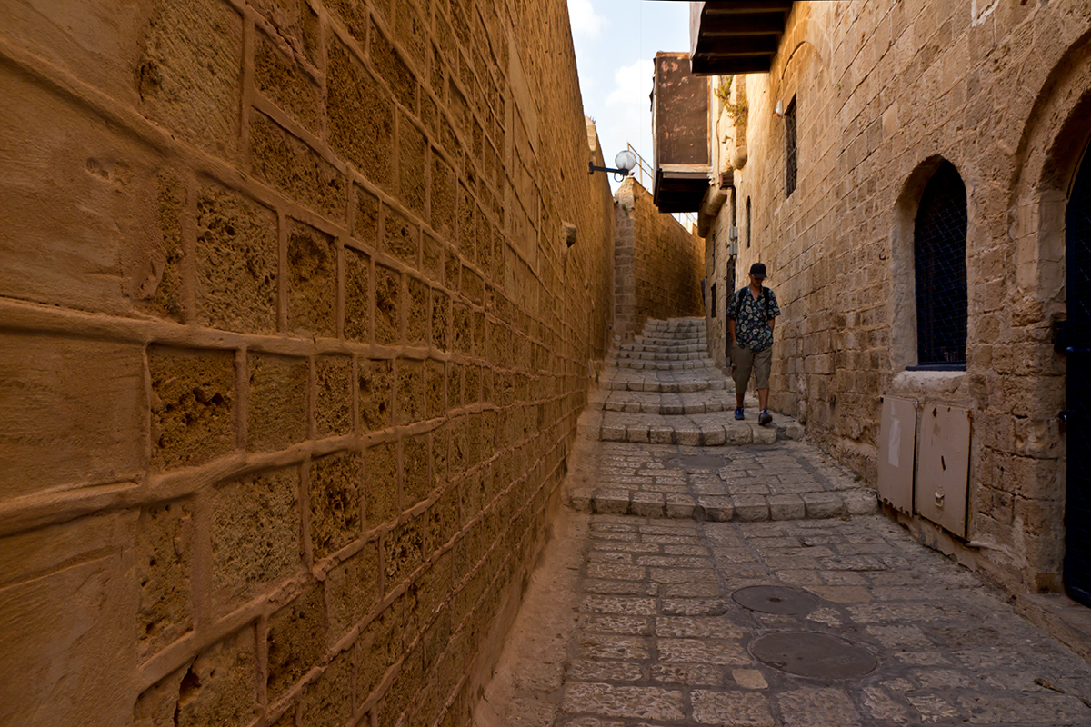 photo "***" tags: street, architecture, Israel, Яффо