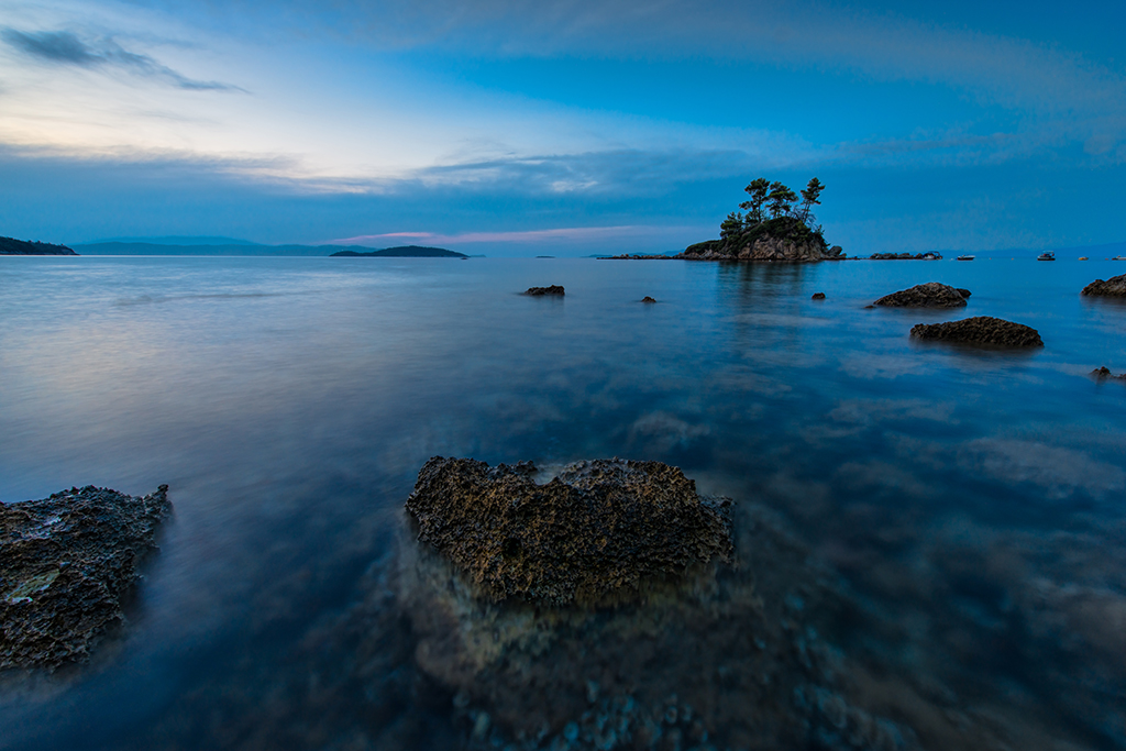 фото "Evening beach Agios Nicholaos on Evia island" метки: пейзаж, Europe, beach, beautiful, beauty, dusk, greek, holiday, sea, seascape, summer, vacation, view, Греция, вода, закат