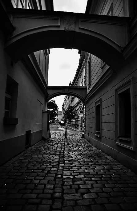 photo "Улица-5" tags: black&white, Prag, Prague, Praha