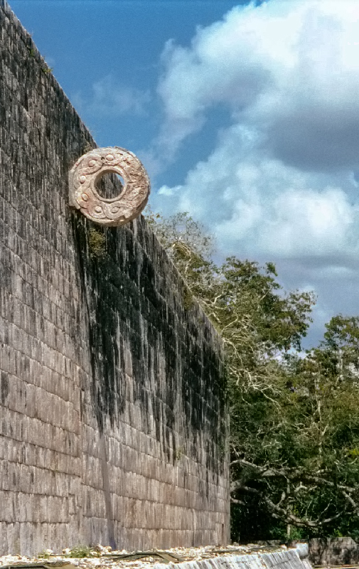 photo "Forerunner of basketball" tags: architecture, 