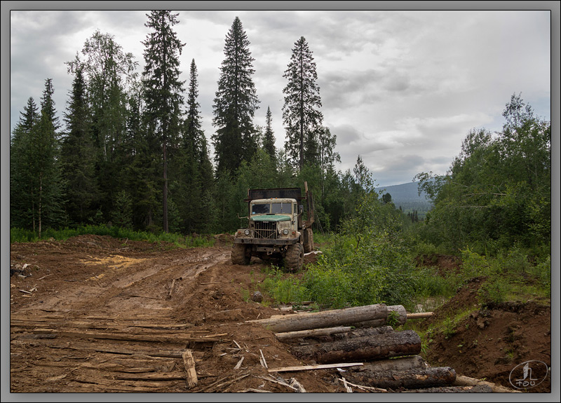 photo "Северный Урал" tags: travel, Quarkush, Ural, road, Кваркуш, бездорожье, гать, урал