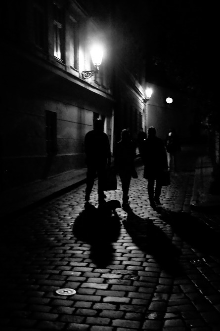 photo "Ночные фигури" tags: black&white, Prag, Prague, Praha