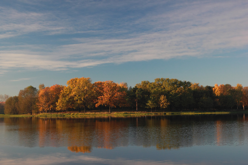 photo "***" tags: landscape, autumn, clouds, water