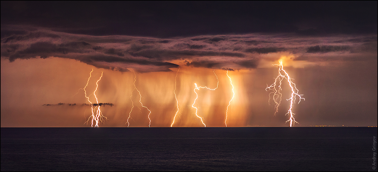 photo "Lightnings..." tags: nature, panoramic, landscape, night, sea, гроза, молния. шторм