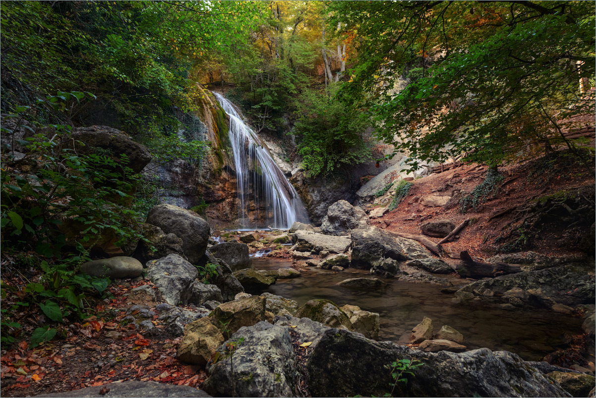 photo "***" tags: nature, landscape, travel, Crimea, Russia, autumn, forest, mountains, water, водопад