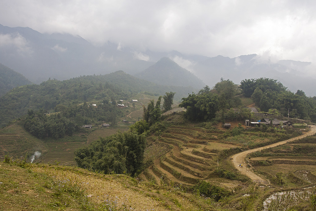 фото "Горы Сапа Вьетнам" метки: пейзаж, природа, путешествия, Вьетнам, Сапа, горы, облака, поле, рис