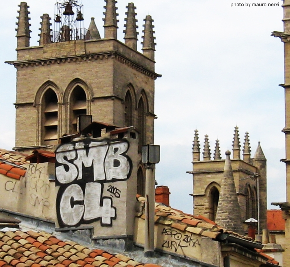 photo "graffiti" tags: architecture, 