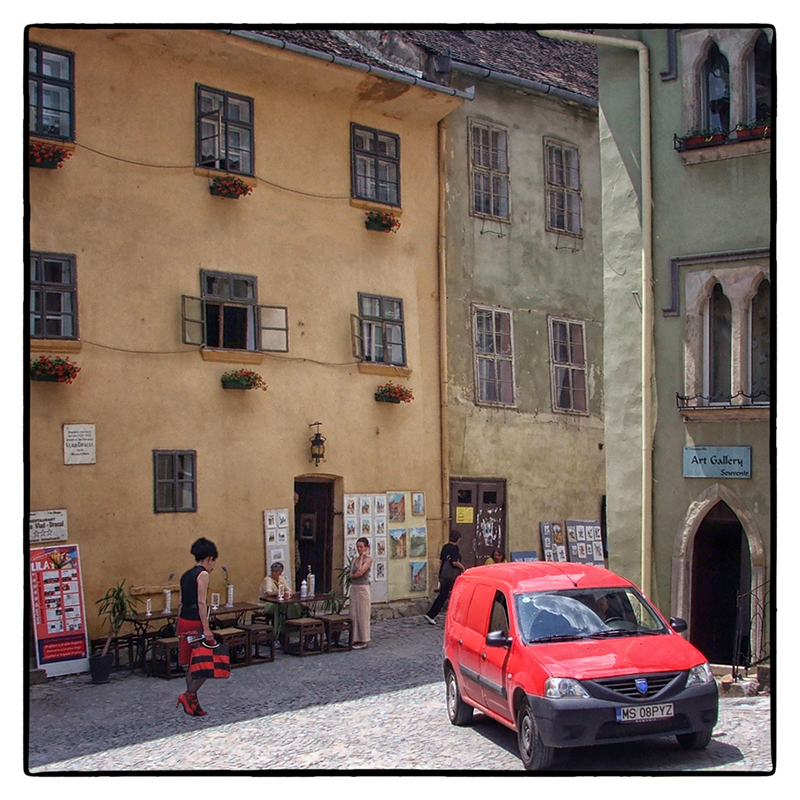 photo "Sighisoara" tags: travel, street, 