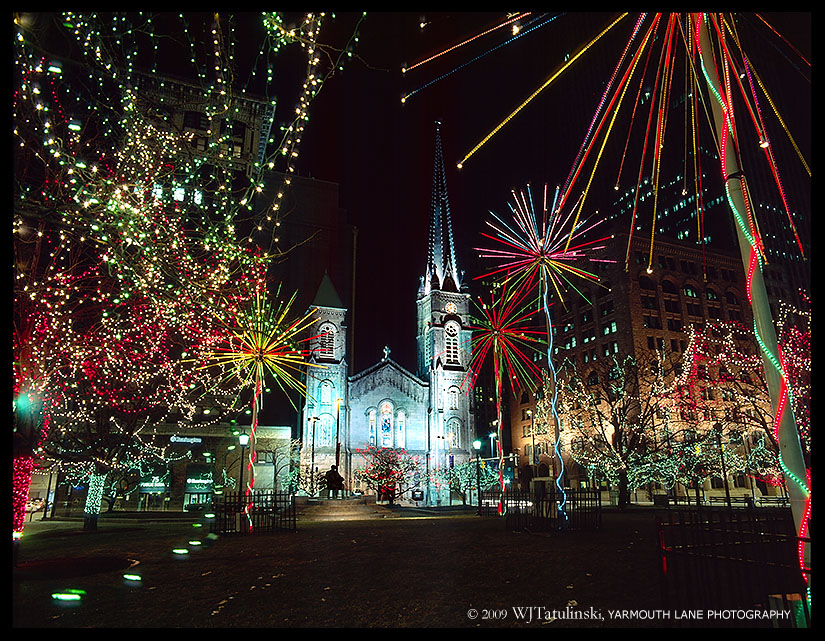 photo "Christmas in Cleveland Ohio USA" tags: travel, city, landscape, christmas, city lights, holiday, night, winter