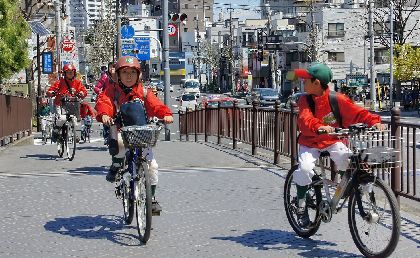 photo "***" tags: street, sport, 