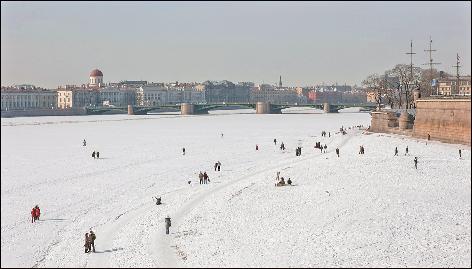 photo "* * *" tags: street, city, St. Petersburg, winter, Петропавловская крепость