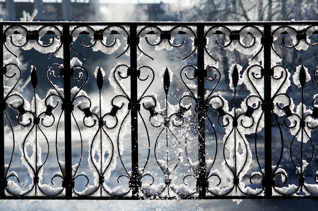 photo "***" tags: city, Sony-a580, Tokina 11-16, curier, hoarfrost, minolta 70-210, snow, winter, Ленинский район, Нижний Тагил, Свердловская область, день, мороз, тагильский пруд