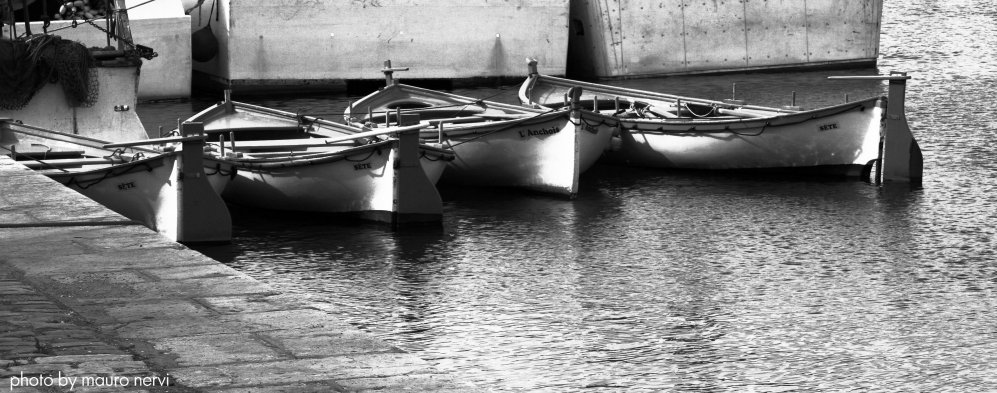 photo "boats" tags: black&white, 
