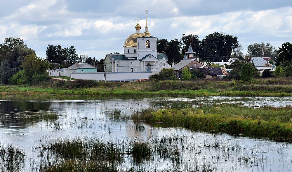 фото "в Острове" метки: пейзаж, архитектура, город, монастыри