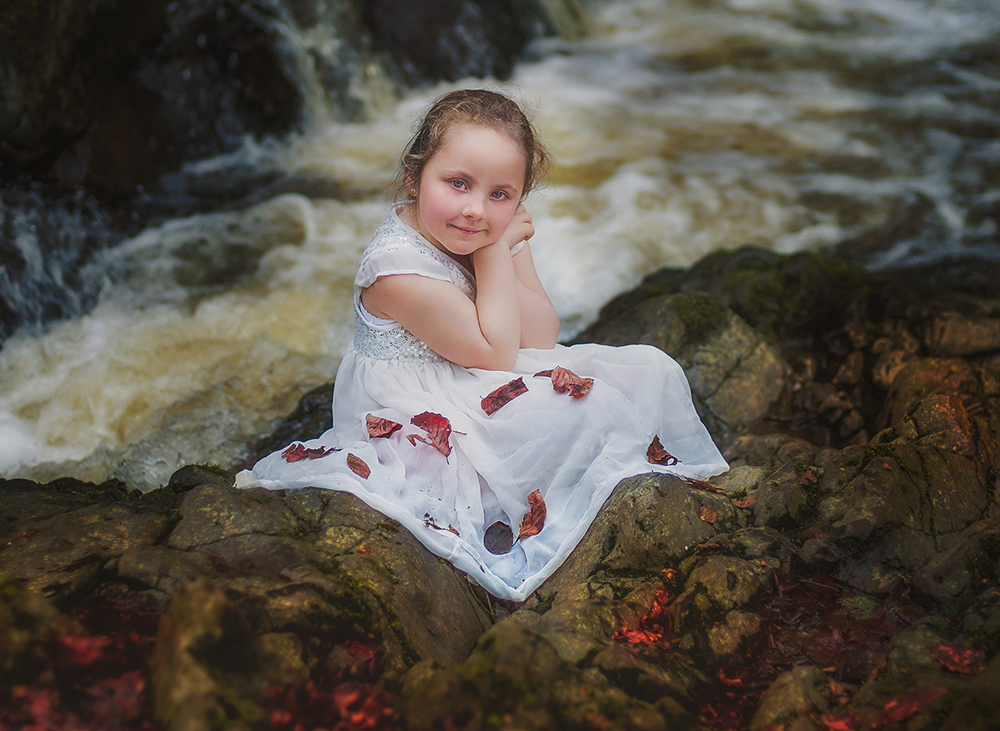 photo "Whispers of the waterfall" tags: portrait, 