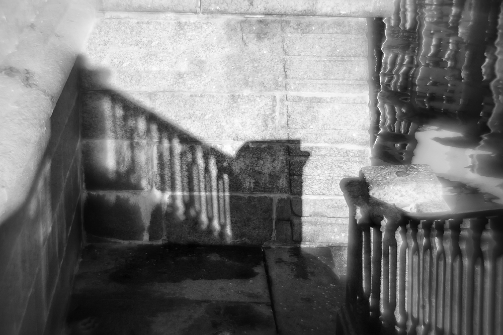 photo "***" tags: city, monocle