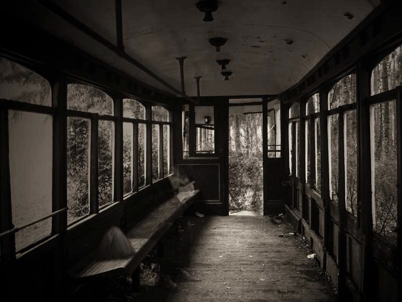 photo "The last passenger..." tags: black&white, misc., 