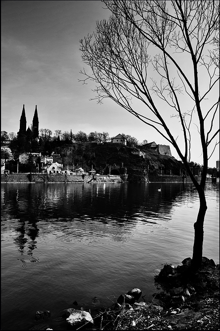 фото "Вышеград и Влтава" метки: черно-белые, Prag, Praha, Прага