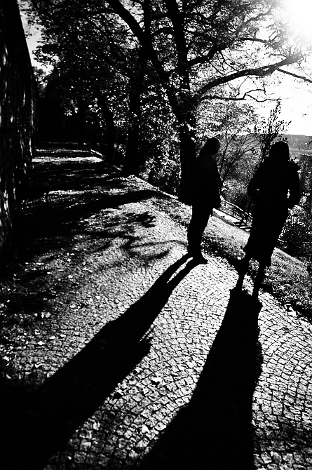 фото "Тени и фигури" метки: черно-белые, Prag, Praha, Прага