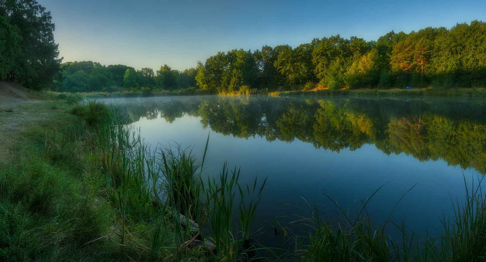 photo "***" tags: landscape, nature, panoramic, forest, lake, morning, sky, sun, water