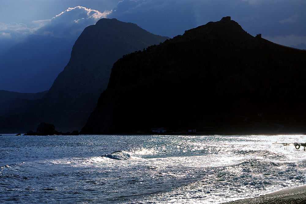 photo "Under a fortress" tags: landscape, travel, nature, Crimea, sea, Судак