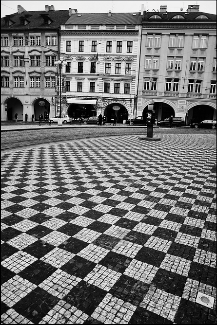 фото "Дома и mостовая" метки: черно-белые, Prag, Praha, Прага