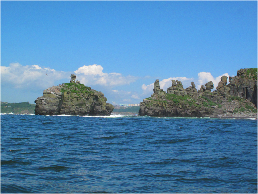 photo "***" tags: landscape, clouds, sea, summer