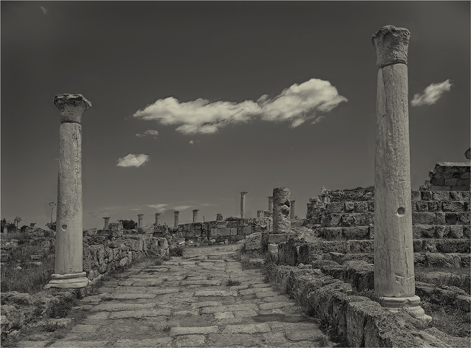 photo "Hellas ..." tags: travel, black&white, Кипр, Саламис