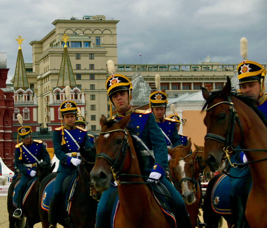 photo "Гусары нашего времени" tags: sport, Moscow, Russia, выступление Президентского Пол, красная площадь, фестиваль 