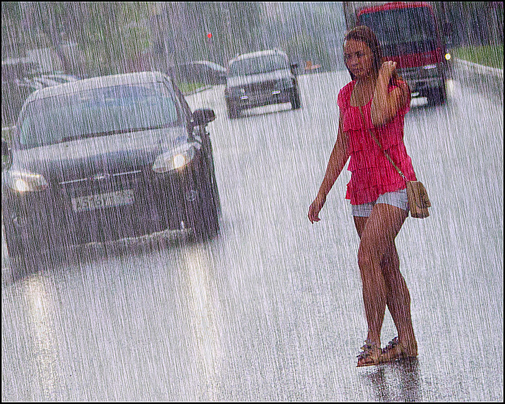 photo "***" tags: street, genre, girl, rain, авто, опасность