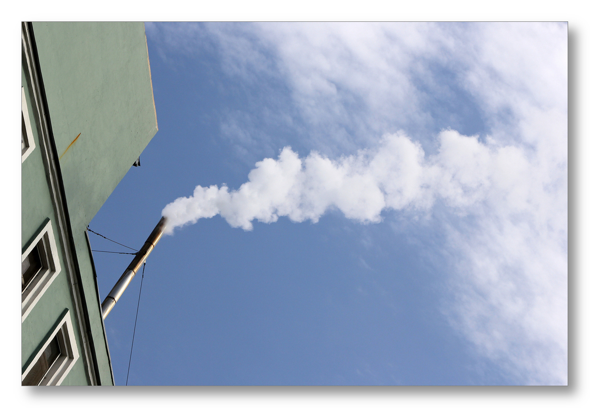 photo "The origin of clouds" tags: city, fragment, 