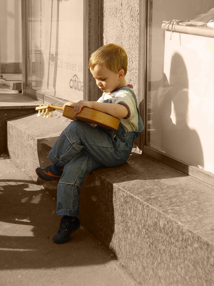 photo "***" tags: portrait, street, 
