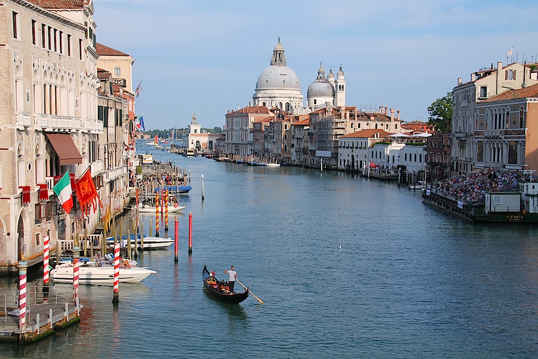 photo "***" tags: architecture, travel, reporting, Venice, гондола