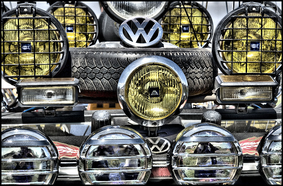 photo "car headlights" tags: fragment, technics, 