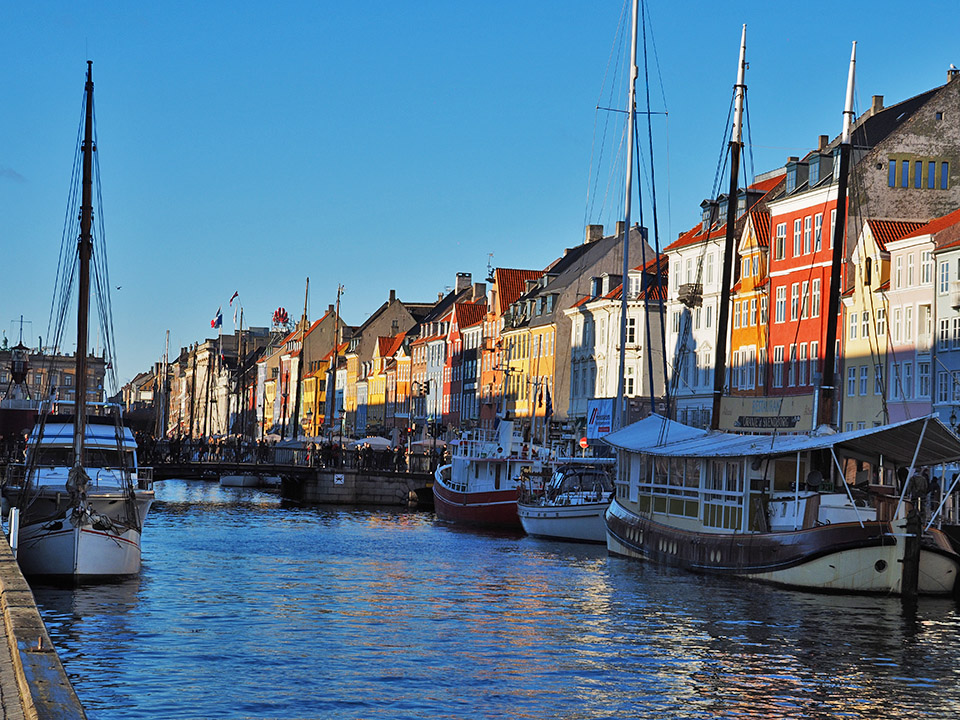 photo "Golden Rack" tags: architecture, city, old-time, 