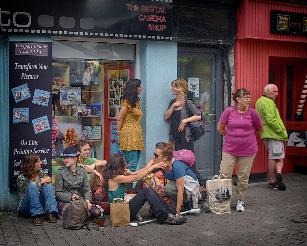 photo "Meeting place can not be Changed..." tags: travel, street, 