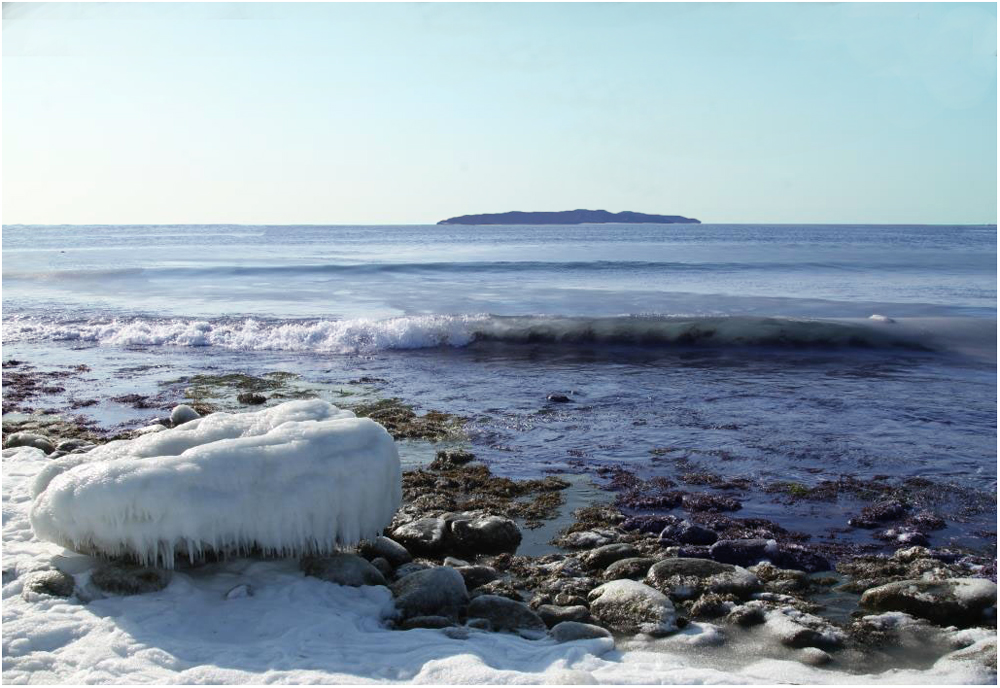photo "***" tags: nature, landscape, travel, Остров Фуругельма, зимнее море, самый южный остров России