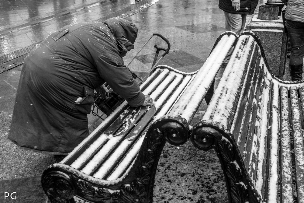 photo "***" tags: genre, street, snow, жизнь