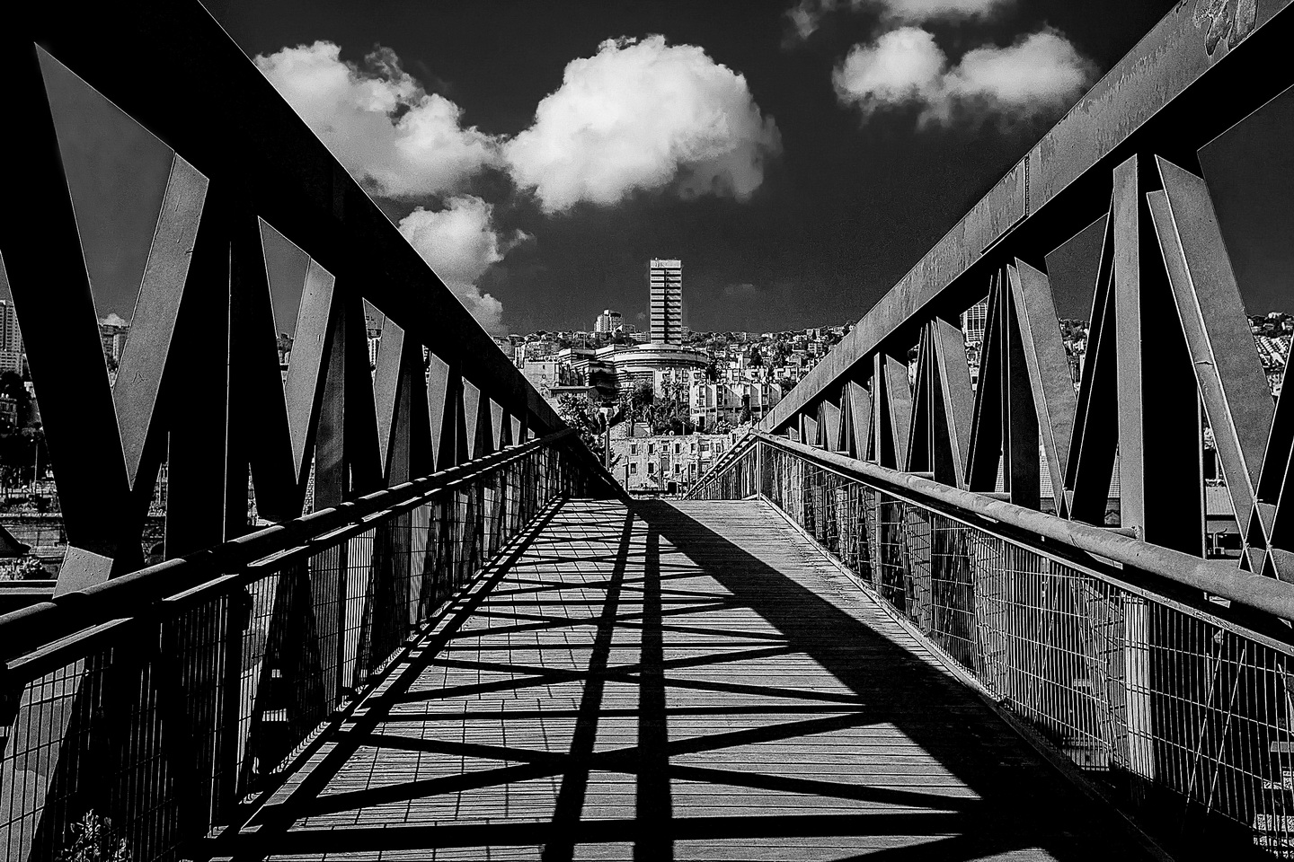 photo "***" tags: city, 
