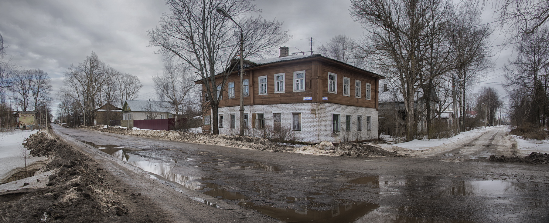 фото "Угол улицы Ленина и Революционной" метки: город, 