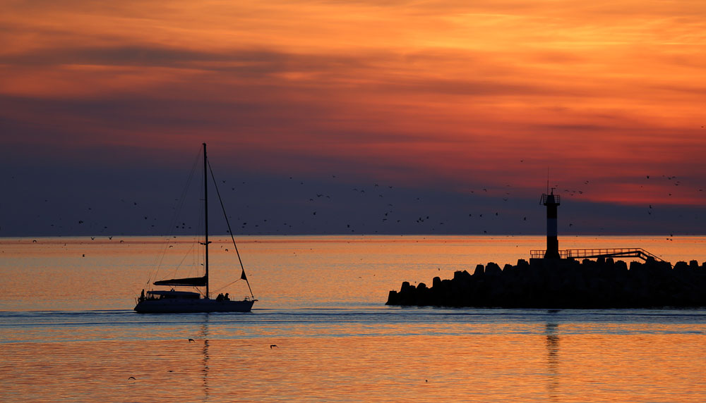 photo "***" tags: landscape, sea, sunset, маяк