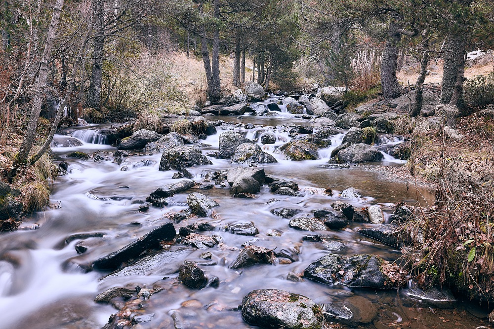 photo "***" tags: nature, travel, landscape, mountains, river, water, брызги, валуны, камни, поток, путешествие, ручей