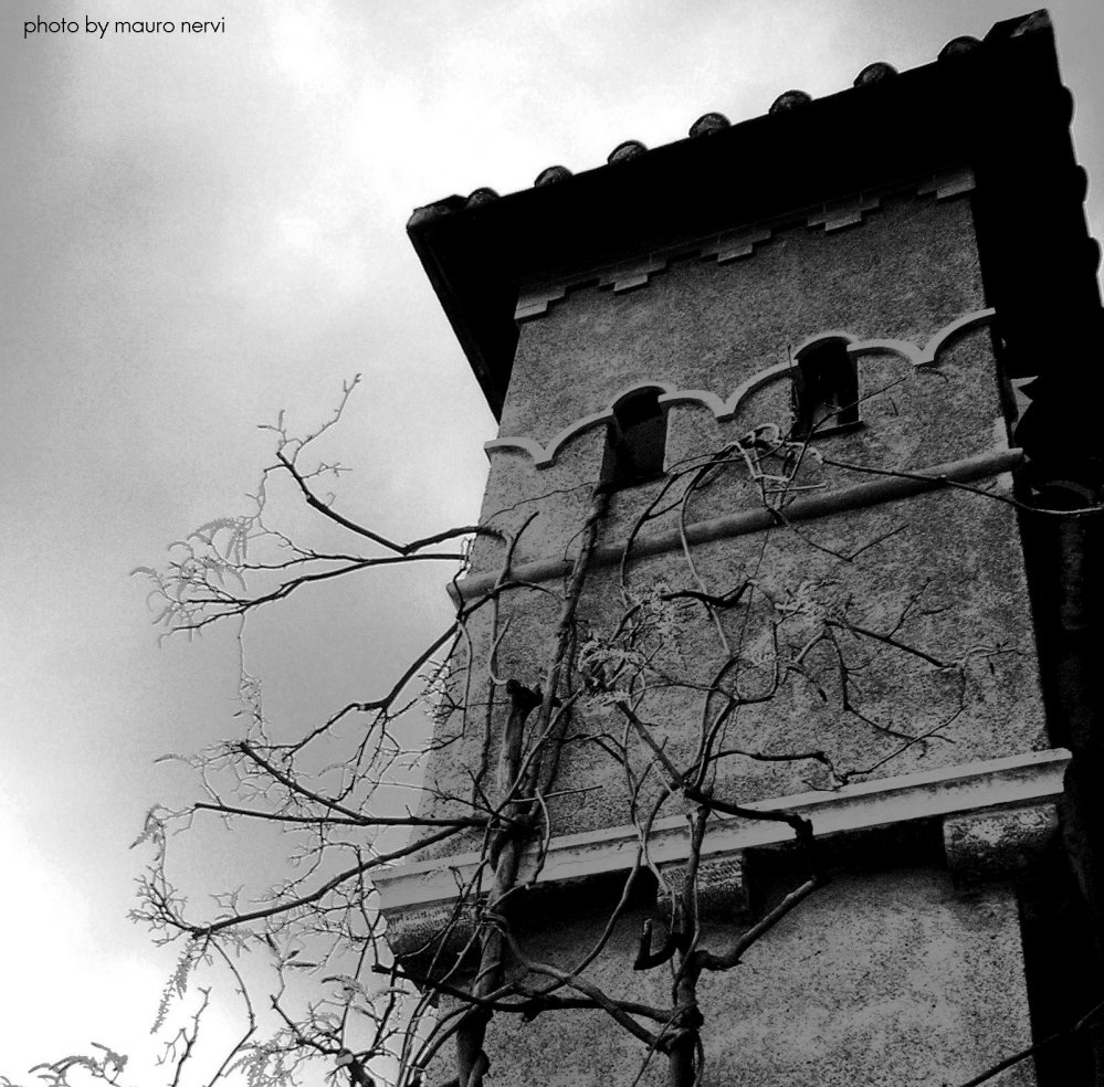 photo "old walls" tags: black&white, 