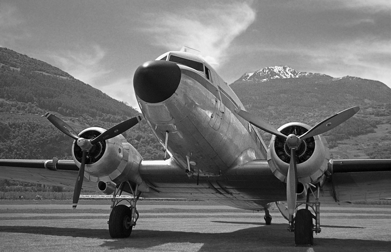 фото "Douglas DC-3" метки: техника, черно-белые, 