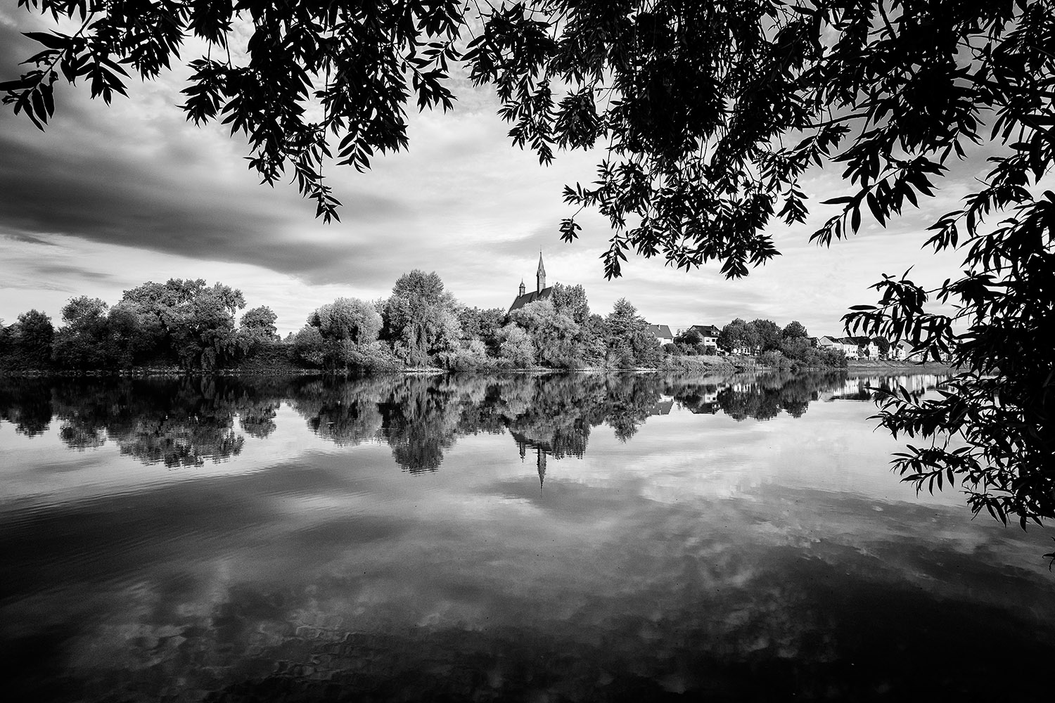 photo "***" tags: landscape, black&white, Europe, water