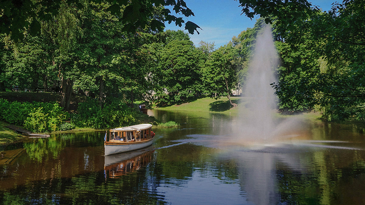 photo "***" tags: landscape, ship, sky, summer, water, деревья