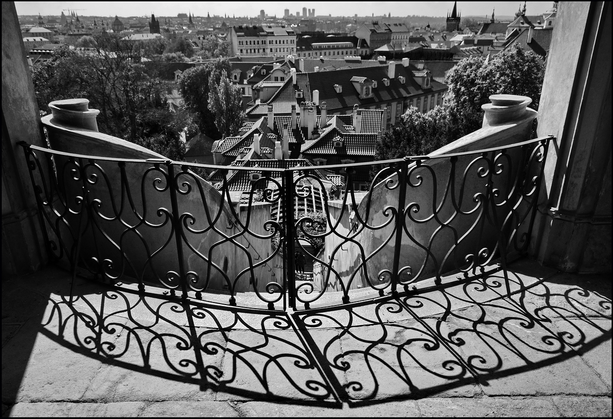 фото "Прага и перила" метки: черно-белые, Prag, Praha, Прага