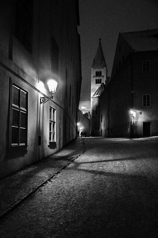 photo "Ночная атмосфера-46" tags: black&white, Prag, Prague, Praha