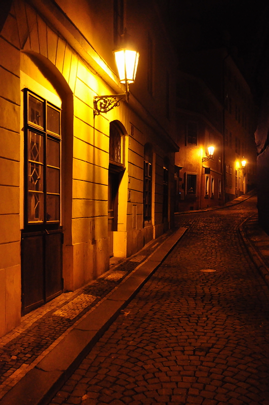 photo "Ночные фонари" tags: street, Prag, Prague, Praha